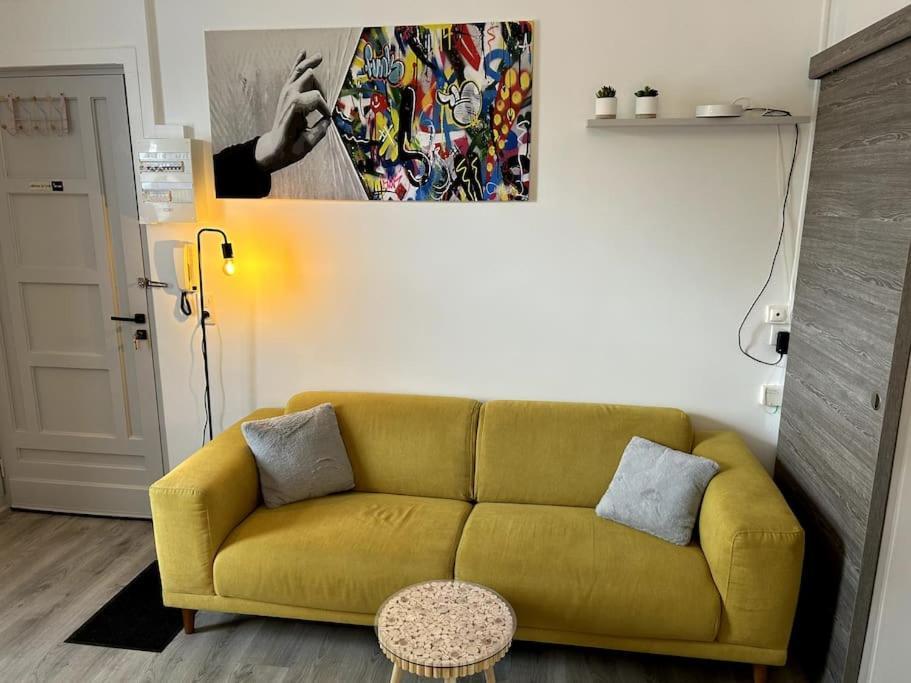Bienvenue Au Quai 27 Apartment Epernay Exterior photo
